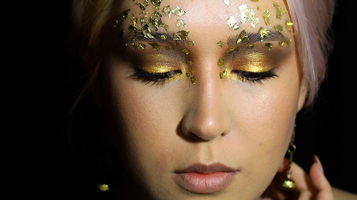 Get Gilded With This Queen Ravenna-Inspired Makeup Tutorial